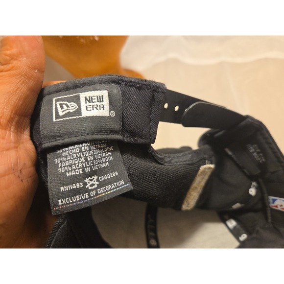 Milwaukee Bucks New Era Snapback Black And Gold - Picture 6 of 6